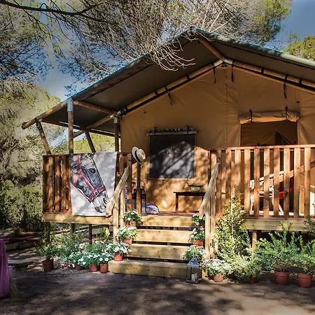 Glamping Jabalina Country Tents Luxury tent