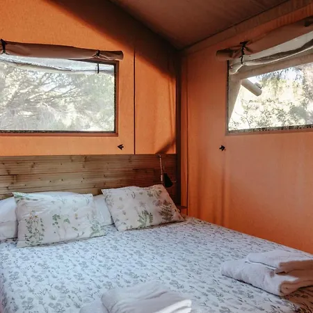 Glamping Jabalina Country Tents Luxury tent